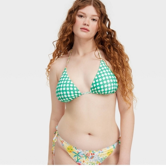 Roller Rabbit x Target Vacation/Star Geo Reversible Triangle Bikini Top - Picture 3 of 8